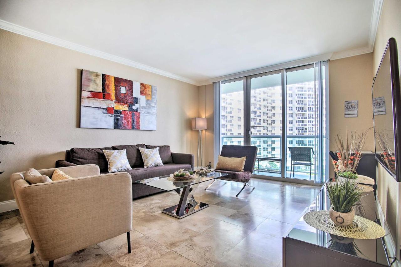 Grand Hollywood Apartment With Stunning Views! Eksteriør billede