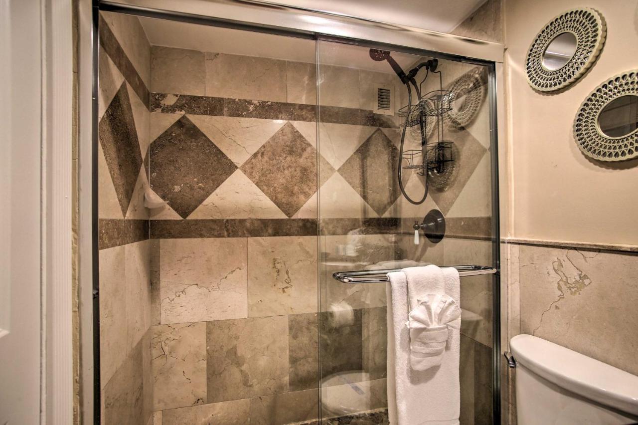 Grand Hollywood Apartment With Stunning Views! Eksteriør billede
